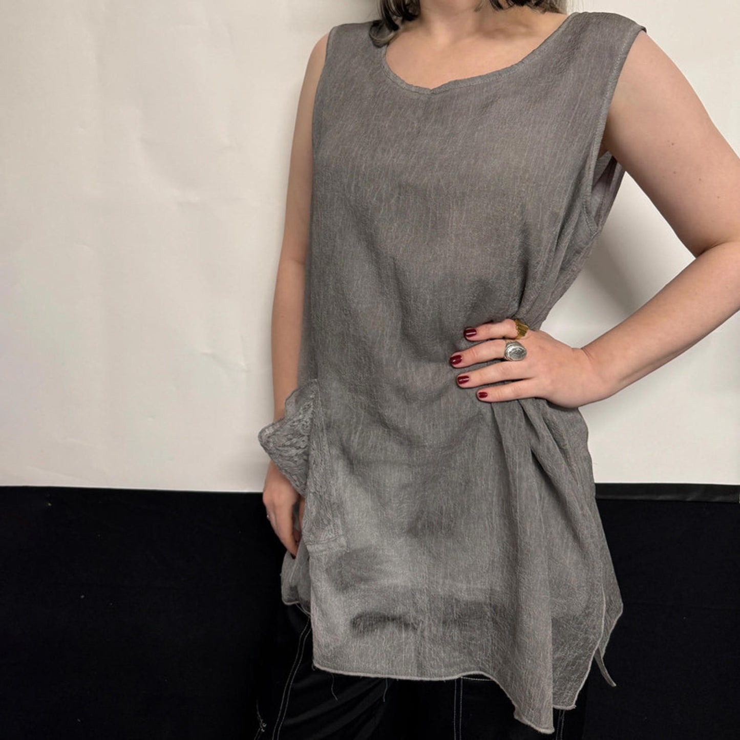 Picadilly grey sleeveless round neck top