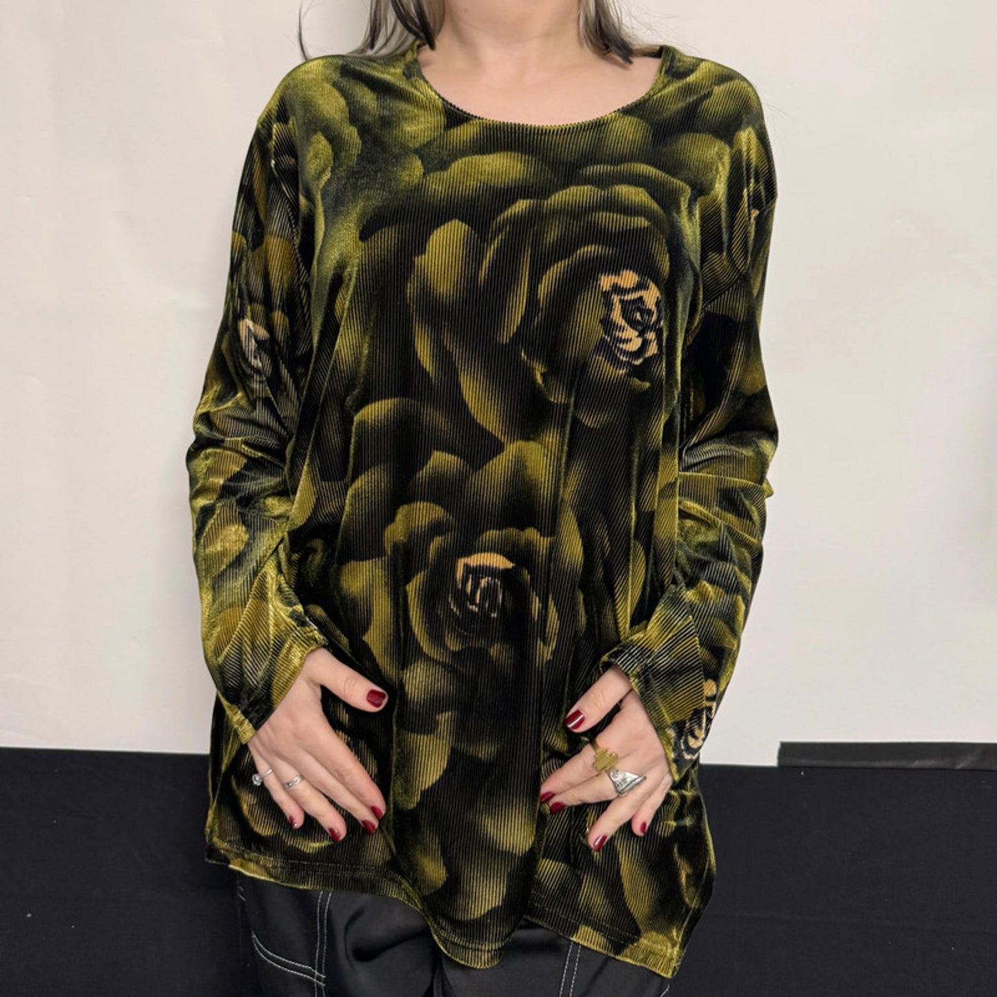 Vintage green and black velvet top