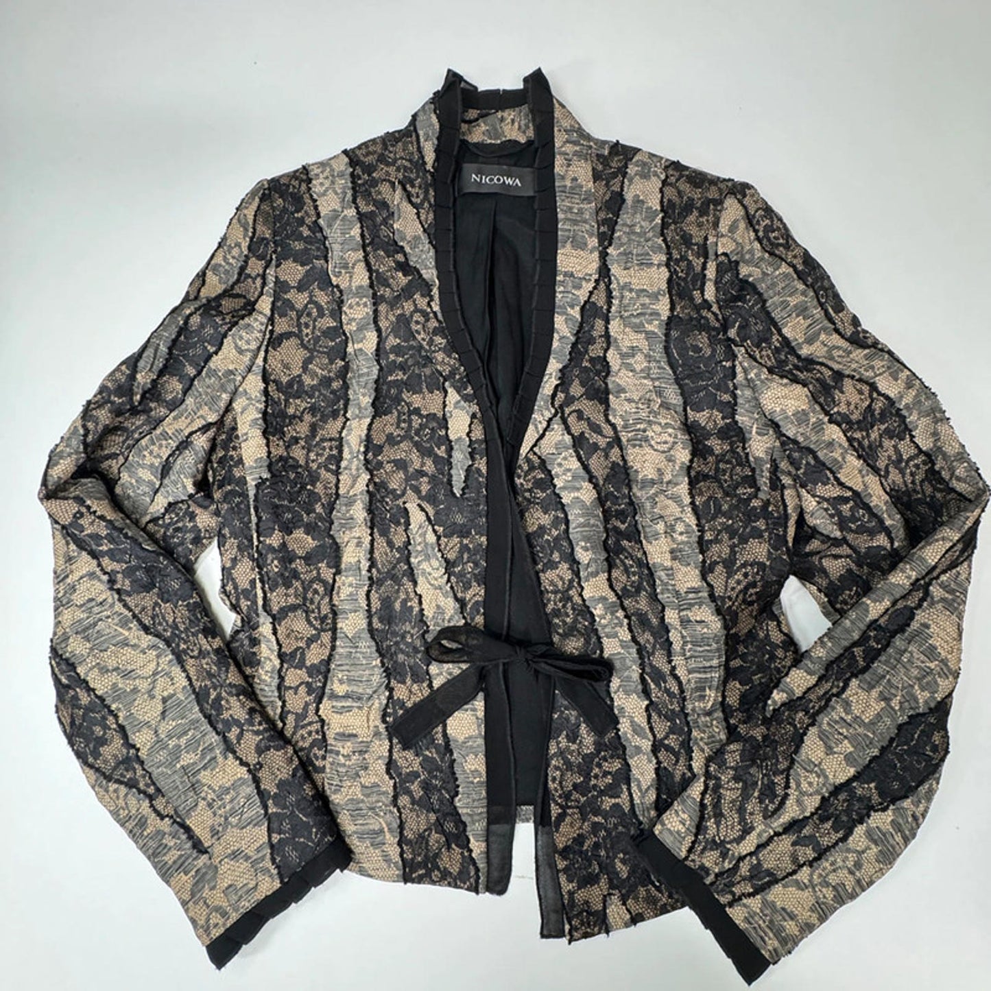 Nicowa black and beige lace jacket