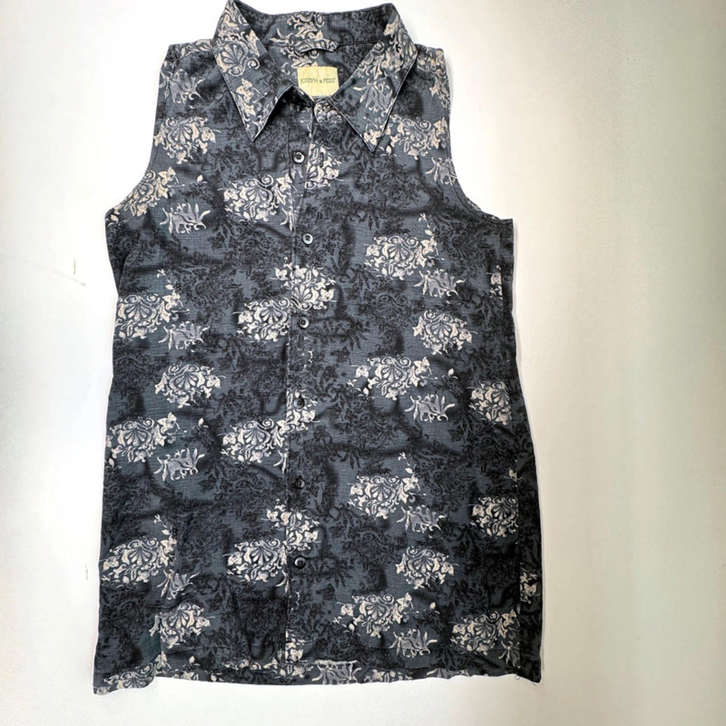 Joseph & Feiss grey-blue floral sleeveless shirt