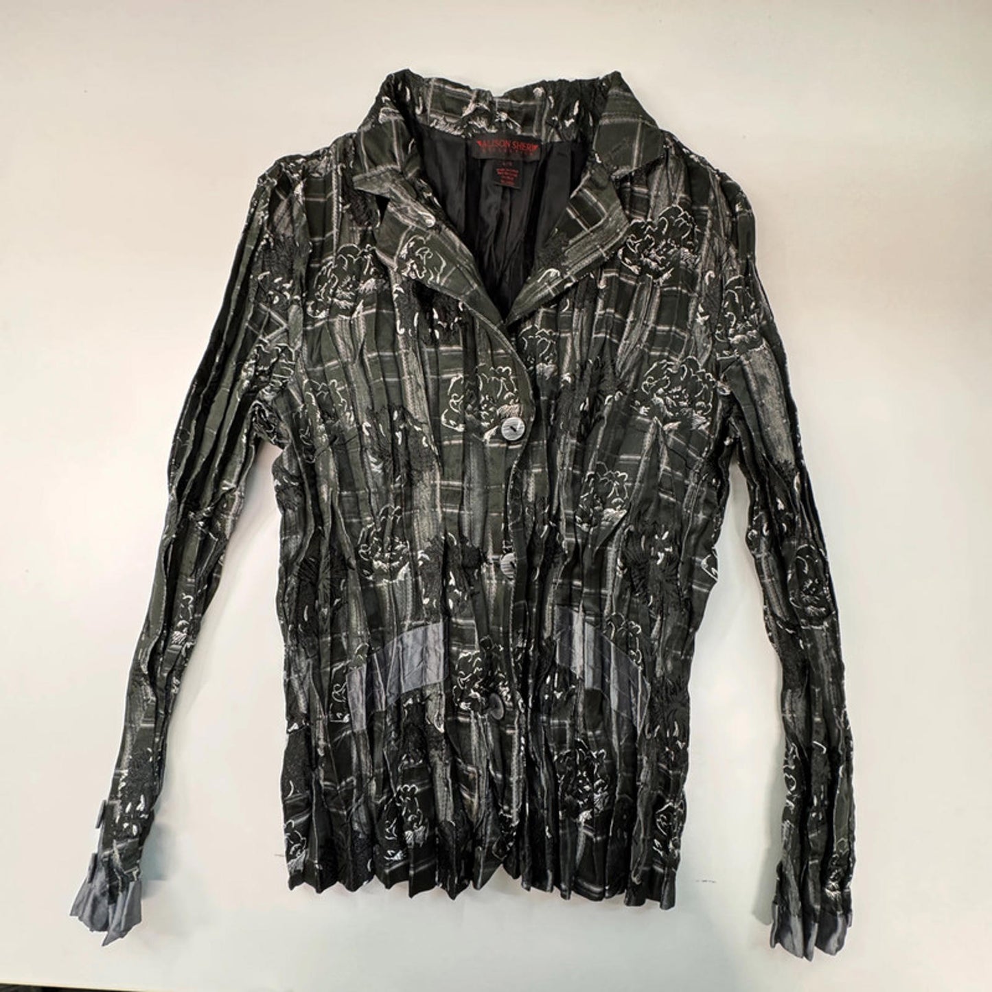 Vintage grey metallic blazer with floral print and crinkled fabric