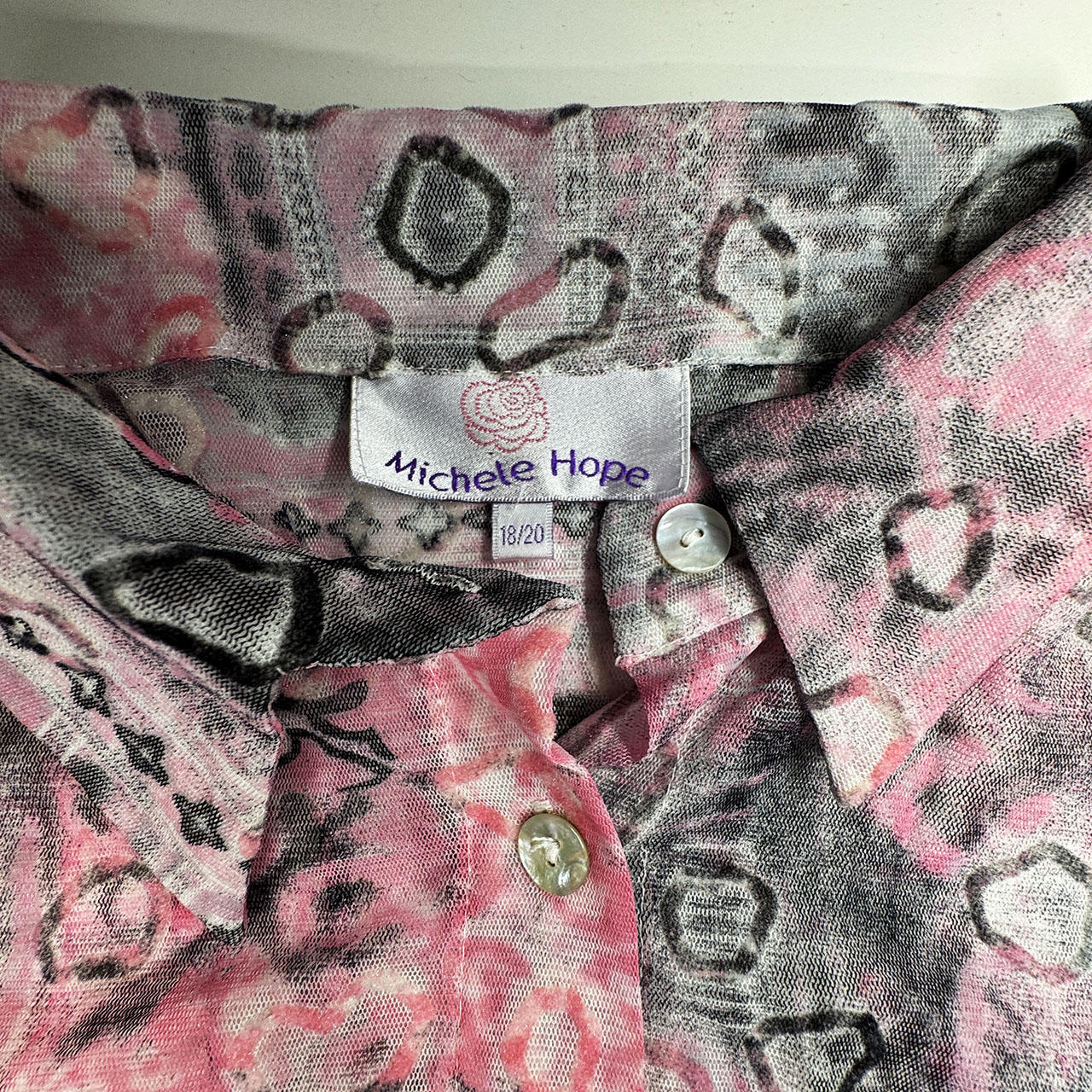 Mesh sheer grey-pink lace shirt M