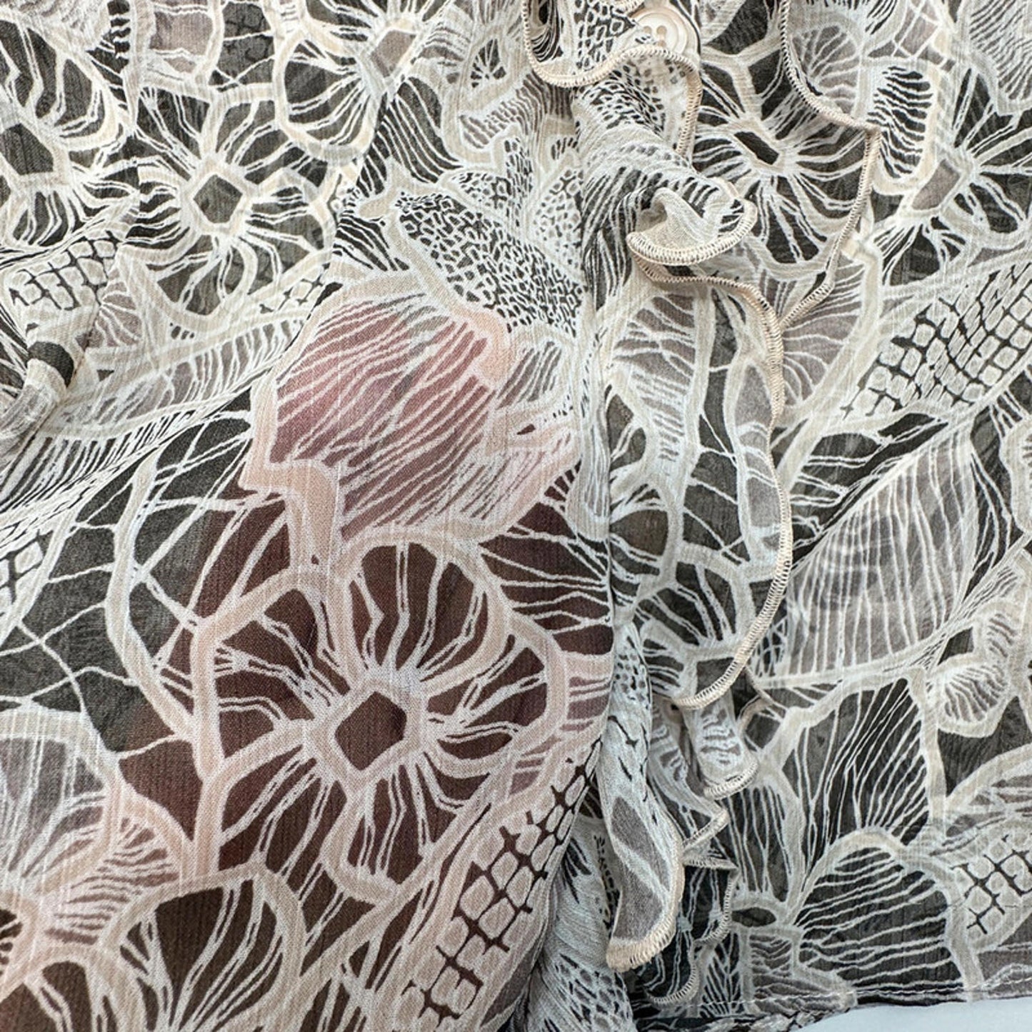 Precis ruffled floral beige brown sleeveless blouse