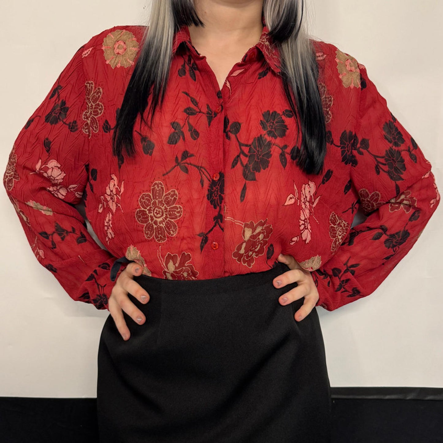 Style&Co red floral blouser